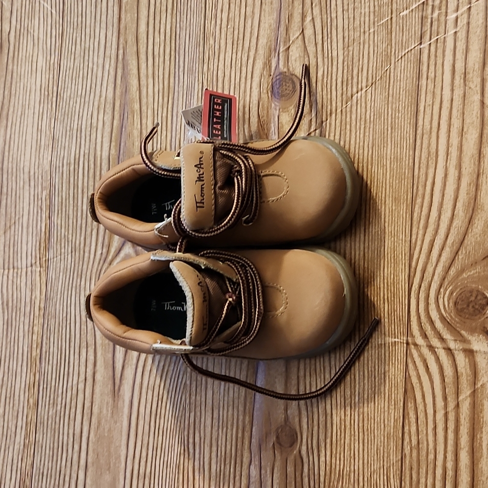 NWT Thom Mcan Kids Leather Boots sz 7.5W